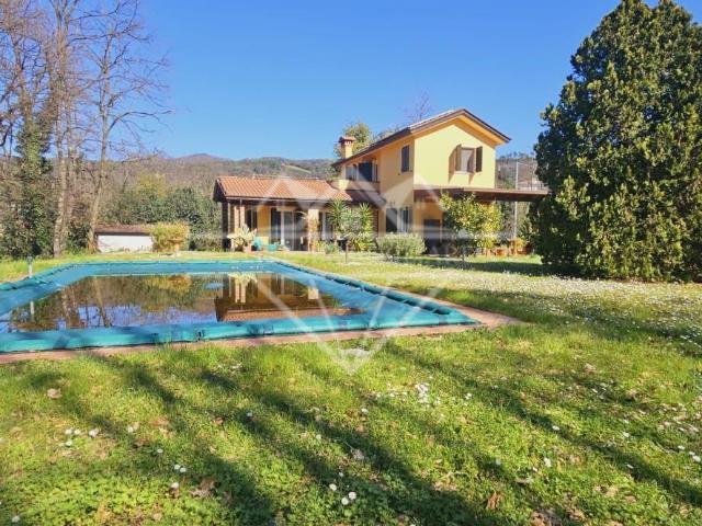 Villa in vendita, Castelnuovo Magra colombiera