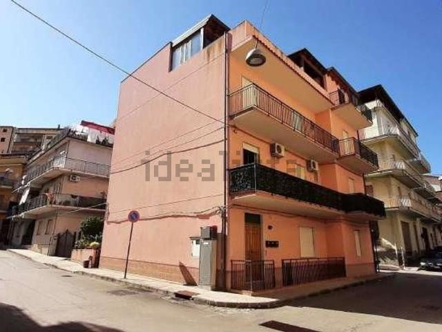 Villa in vendita di 140 m² in Via Beato Felice, 26