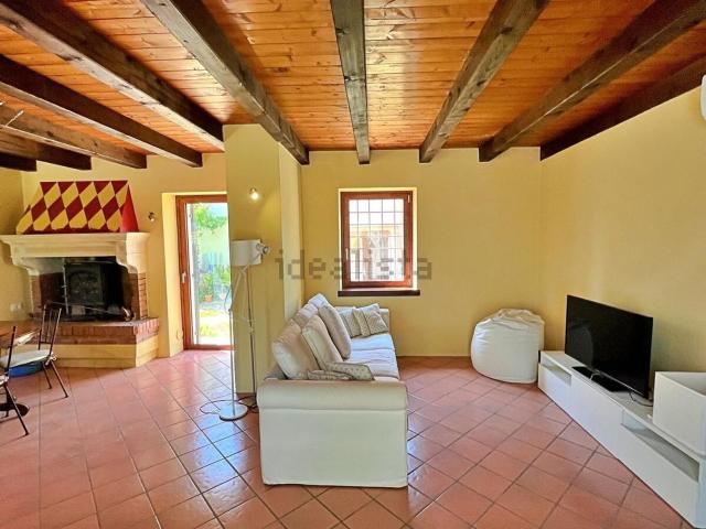 Villa in vendita di 142 m² in Località Cioi, 26