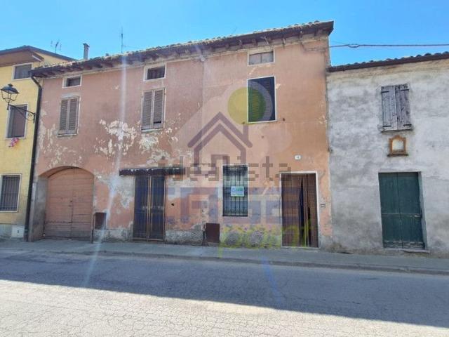 Villa in vendita di 150 m² in Vicolo Magenta