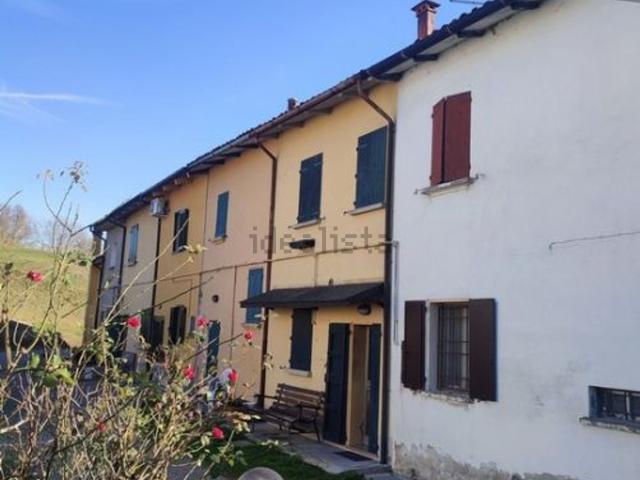 Villa in vendita di 151 m² in Via Confine Inferiore