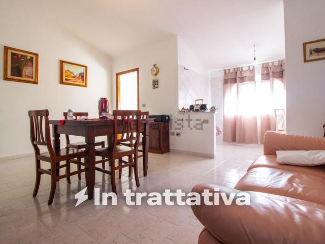 Villa in vendita di 172 m² in Via C. Battisti, 20