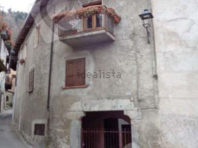 Villa in vendita di 175 m² in Via Vincolo, 5