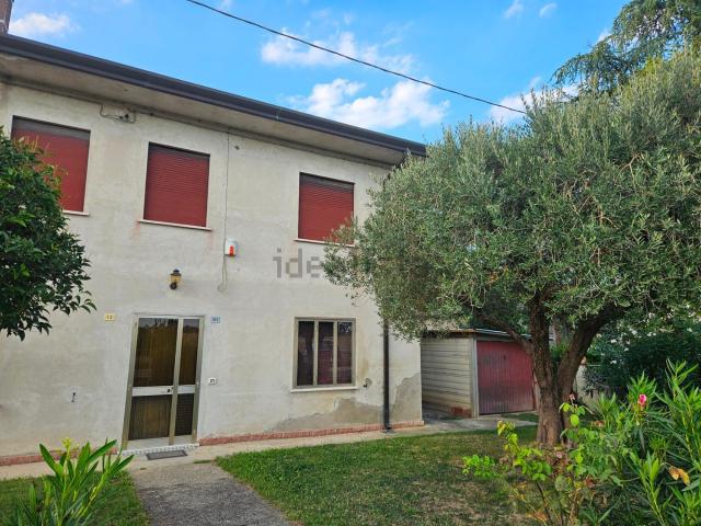 Villa in vendita di 185 m² in Via Gorgo Spino