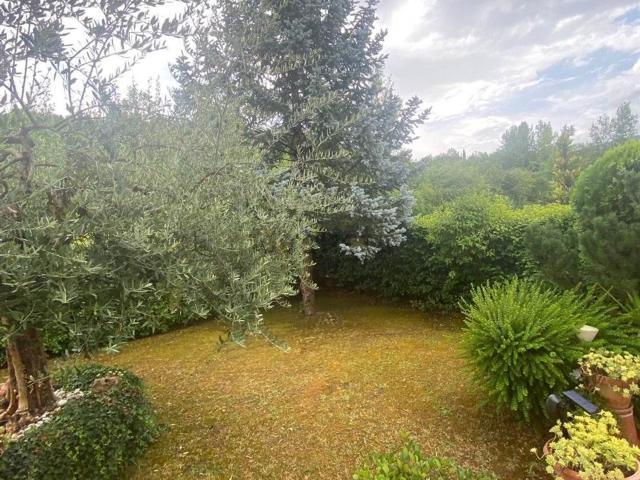 Villa in vendita di 194 m² in Via Enrico Berlinguer