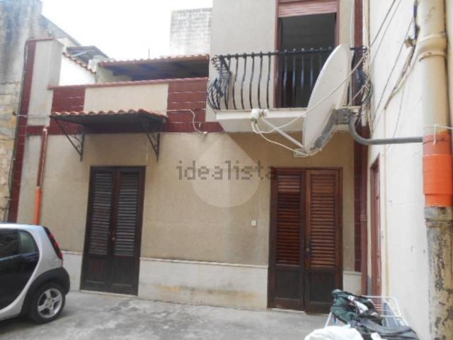 Villa in vendita di 100 m² in Via Filippo Cordova, 5