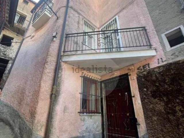 Villa in vendita di 100 m² in Via FIlippo Greco, 35
