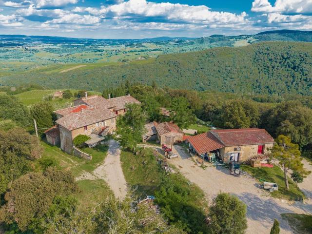 Villa in vendita di 1156 m² in Località Pompone