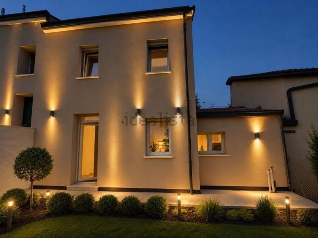 Villa in vendita di 115 m² in Via Roma