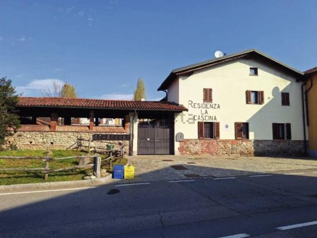 Villa in vendita di 119 m² in Via Carlo Felice Trossi, 144