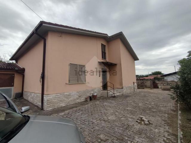 Villa in vendita di 120 m² in Via del Campo, 10