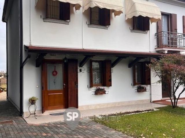 Villa in vendita di 120 m² in Via Ospedale Provinciale, 19