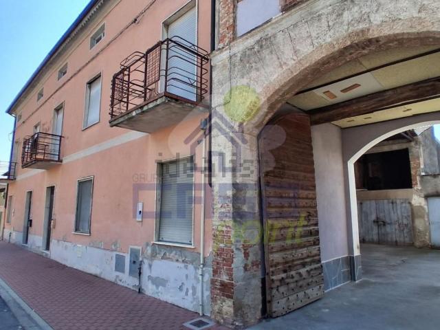 Villa in vendita di 120 m² in Via Patrioti