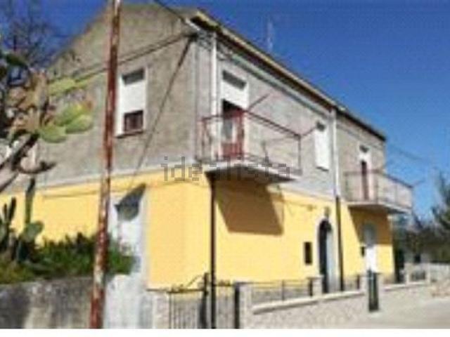 Villa in vendita di 121 m² in Contrada Madunnuzza, 98