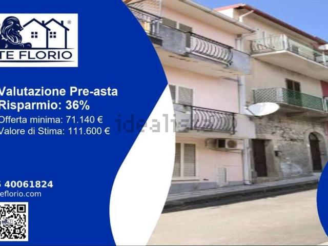 Villa in vendita di 124 m² in Via Roma