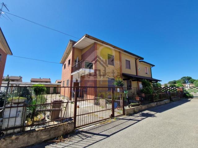 Villa in vendita di 125 m² in Via Giacomo Pagliari