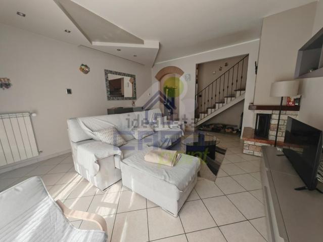Villa in vendita di 130 m² in Via Fratelli Marini