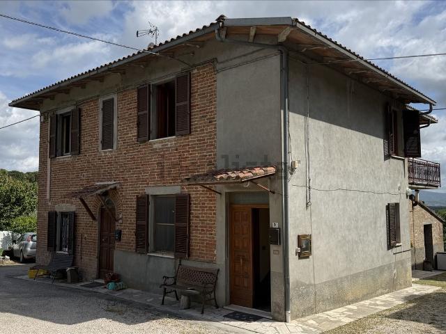 Villa in vendita di 130 m² in Via Giardini, 78
