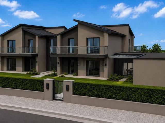Villa in vendita di 138 m² in Via Andrea Pugolotti