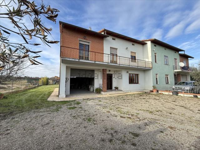 Villa in vendita di 240 m² in Via Vitellino, 1