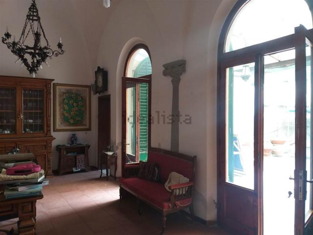 Villa in vendita di 240 m²
