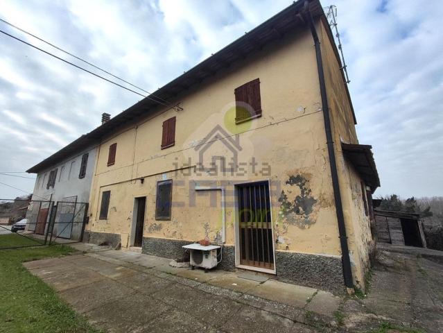 Villa in vendita di 245 m² in Via Pallavicini
