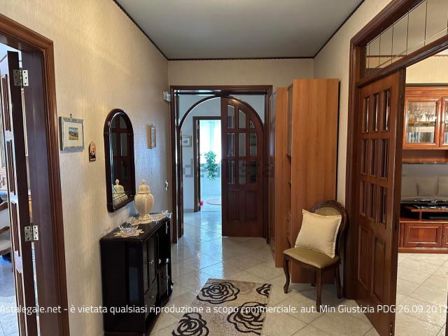 Villa in vendita di 246 m² in Via Santa Lucia, 55