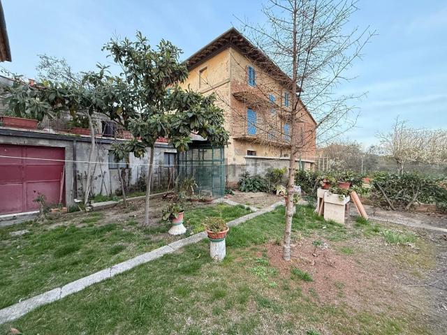 Villa in vendita di 250 m² in Via Castiglionese, 6