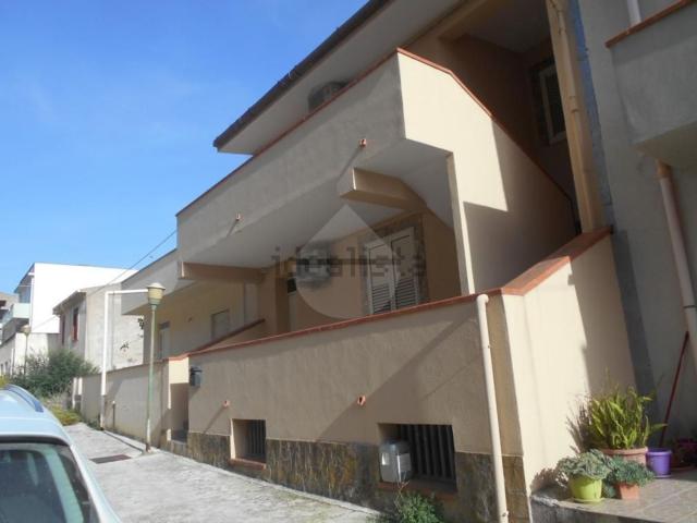 Villa in vendita di 250 m² in Via Francesco Crispi, 2