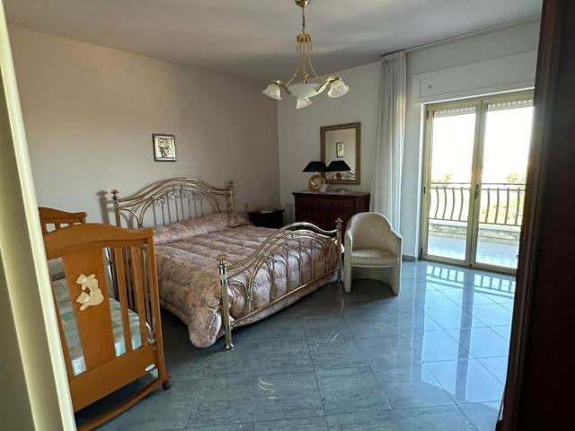 Villa in vendita di 251 m² in Via Santa Lucia, 55