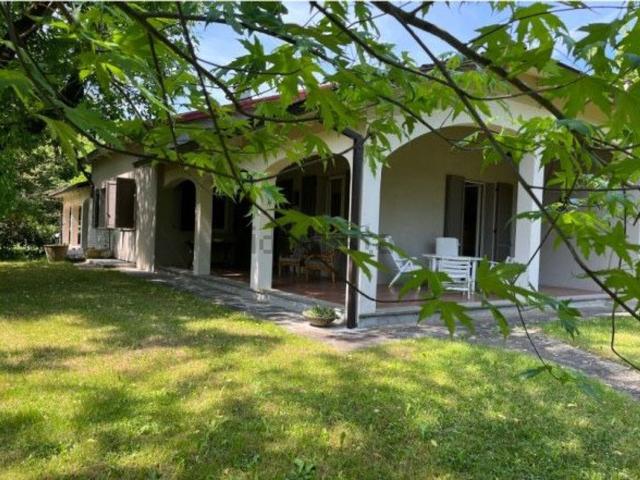 Villa in vendita di 280 m²