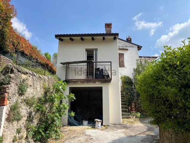 Villa in vendita di 28 m² in Via Don Francesco Oliboni, 19