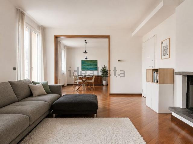 Villa in vendita di 200 m² in Via Garibaldi, 8
