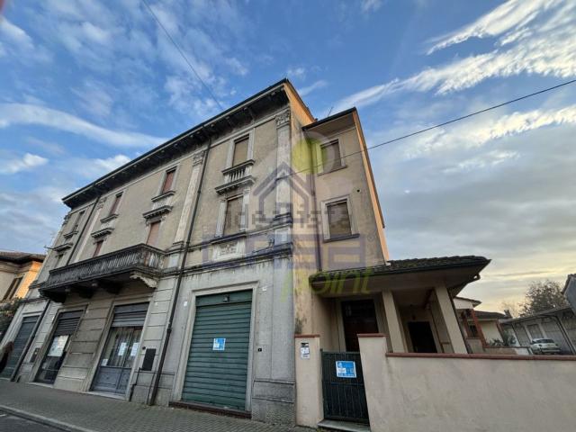 Villa in vendita di 220 m² in Via Giuseppina