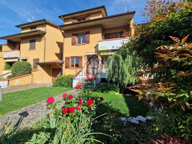 Villa in vendita di 230 m² in Via San Predengo