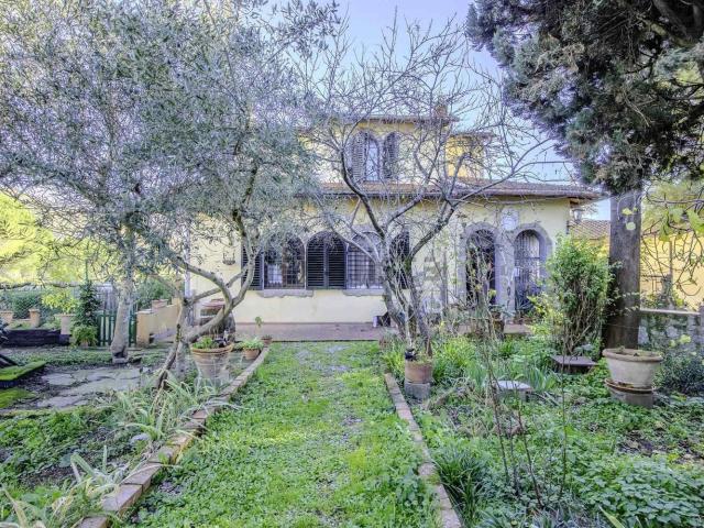 Villa in vendita di 230 m²