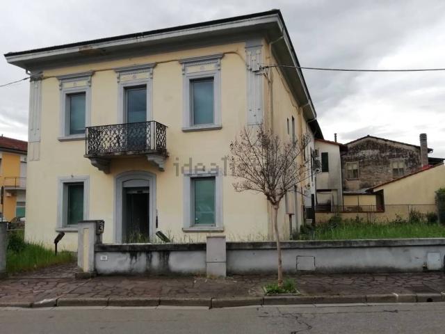 Villa in vendita di 230 m²