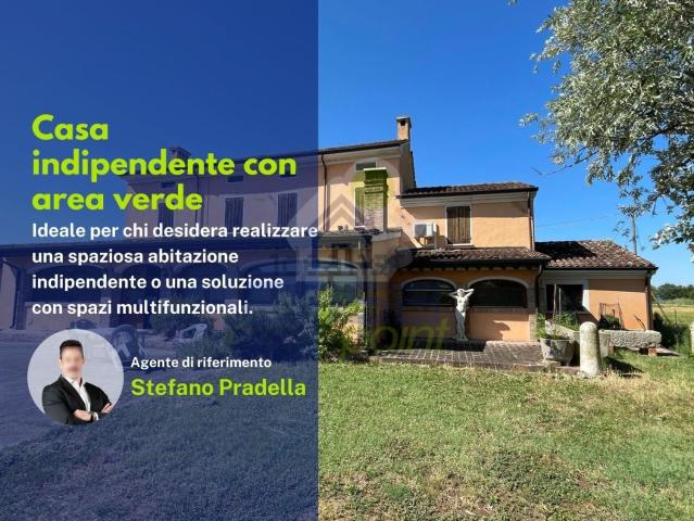 Villa in vendita di 345 m² in Via Terzone