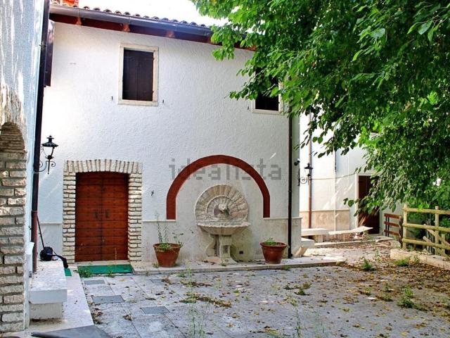 Villa in vendita di 362 m²