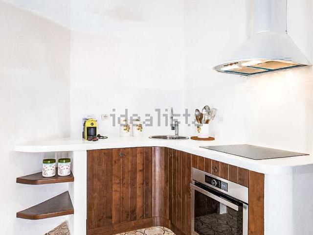 Villa in vendita di 300 m² in Via Italia