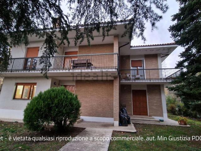 Villa in vendita di 316 m²