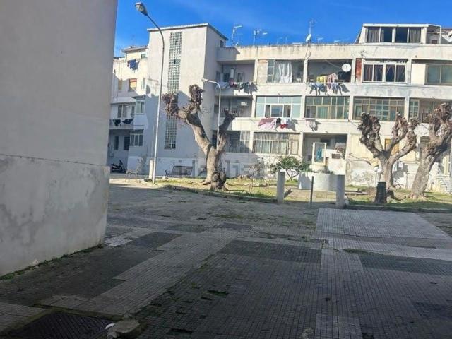Villa in vendita di 49 m² in Via Napoli, 12
