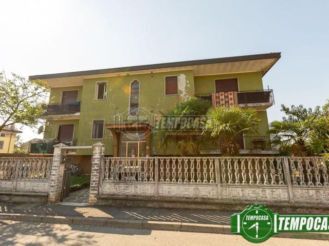 Villa in vendita di 409 m² in Via Aldo Moro