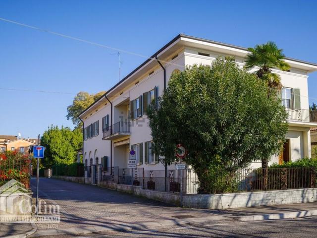 Villa in vendita di 600 m²