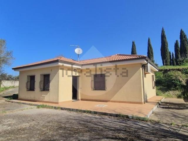 Villa in vendita di 70 m² in Strada Provinciale Per Sant&apos Onofrio, 1