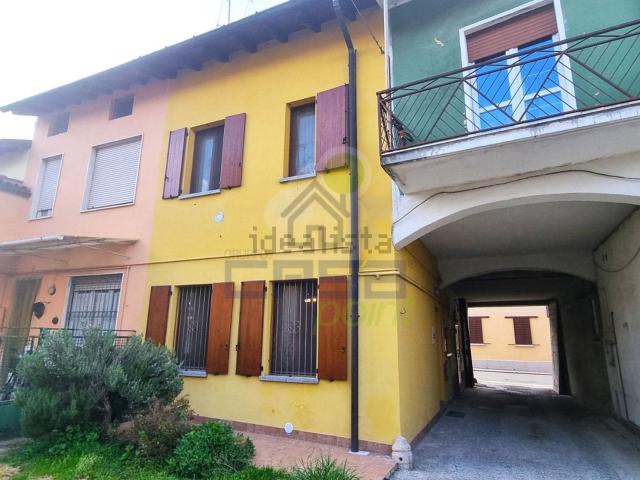 Villa in vendita di 71 m² in Via Camillo Benso di Cavour, 56