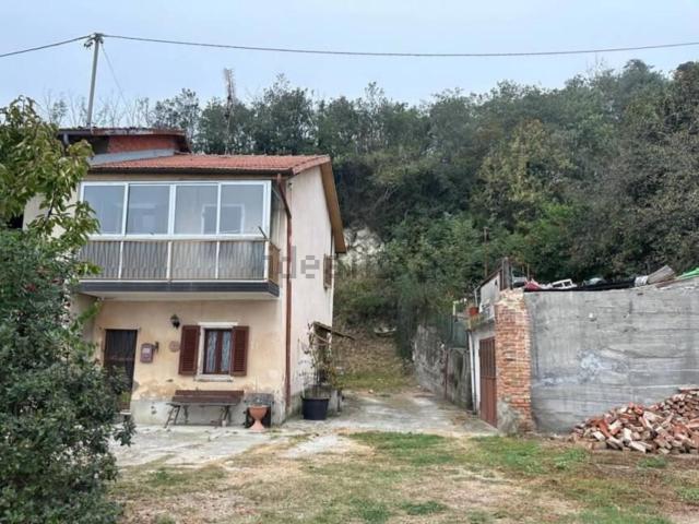 Villa in vendita di 73 m² in Via Recinto Centro, 33