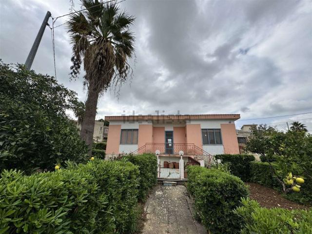 Villa in vendita di 85 m² in Via Elba, 2