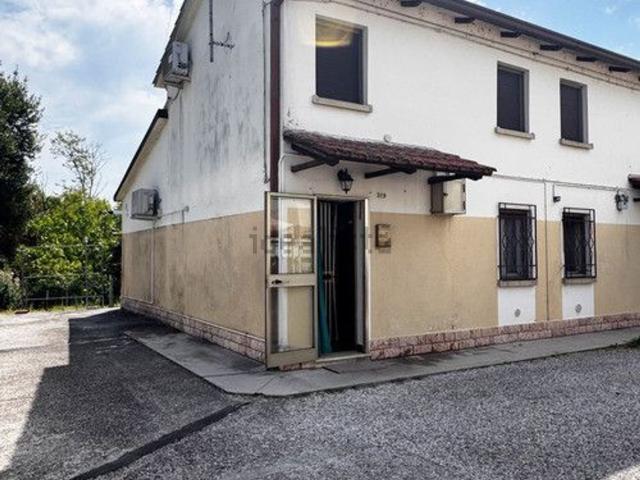 Villa in vendita di 86 m²