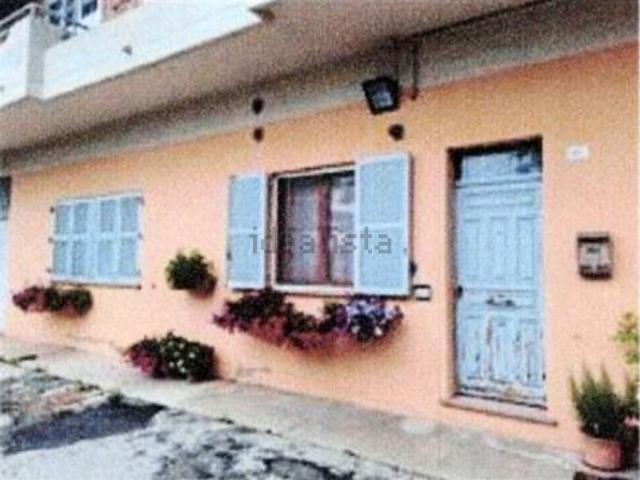 Villa in vendita di 87 m² in Strada Provinciale Feltresca, 86